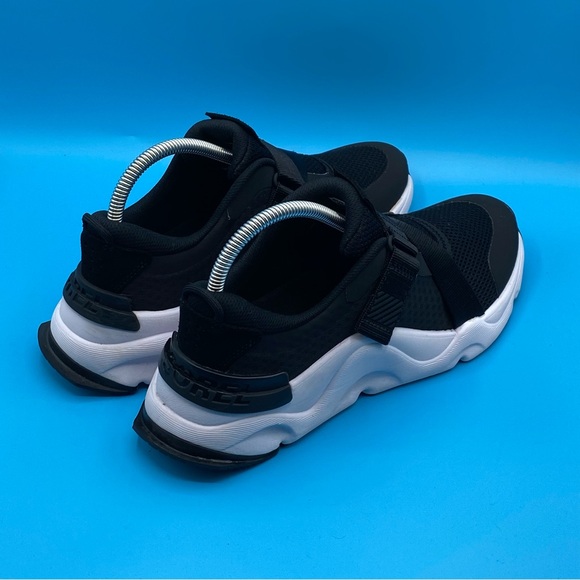 Women’s | Sorel Kinetic RNEDG | Black Strap - Picture 2 of 4